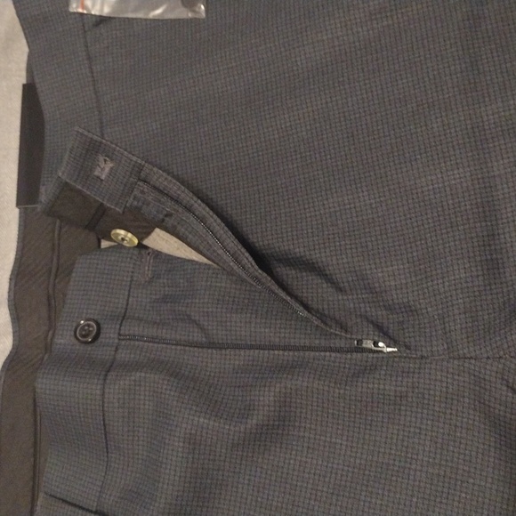 New - Picture 4 of 4